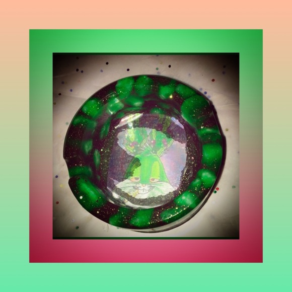 Bugs🐰 goes green ashtray - Picture 1 of 1